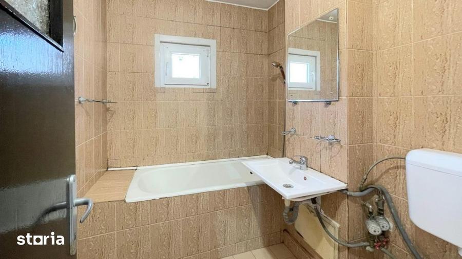3 camere | decomandat | 5 min metrou 1 Decembrie | COMISION 0% - 15