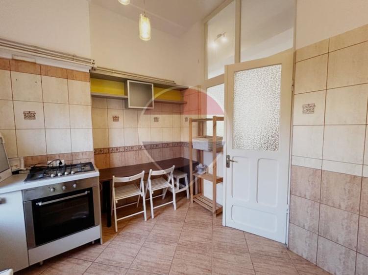 Apartament spatios 3 camere in zona Primaverii - 7