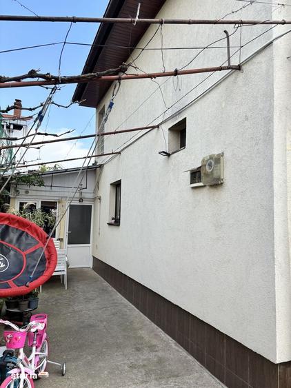 Casă cu 4 camere cu Teren 309 Mp în Aluniș