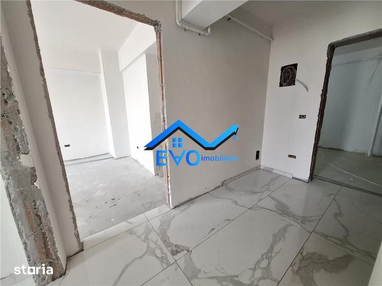 Apartament cu 2 camere decomandat în Galata