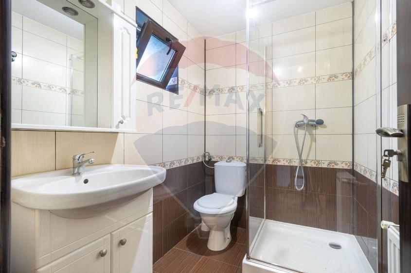Casă individuală cu 3 camere cu Canalizare în Floreasca