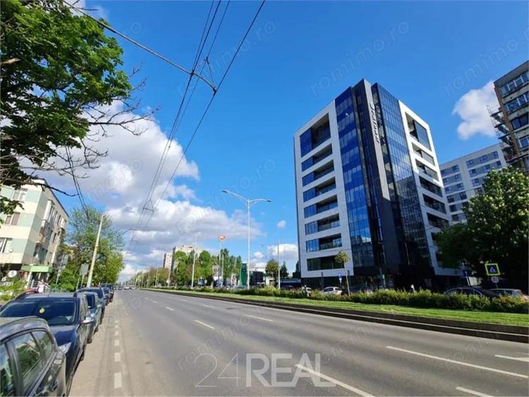 Spațiu comercial, în Politehnica