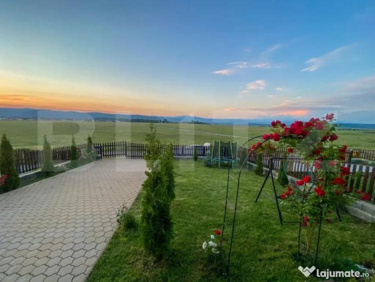 Casă cu 4 camere cu Teren 150 Mp în Beclean