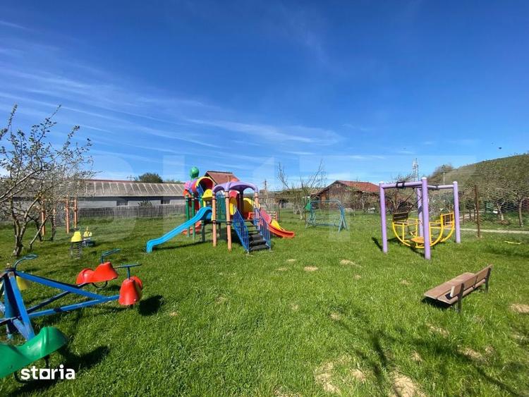 Casă cu 9 camere cu Teren 2752 Mp în Baciu