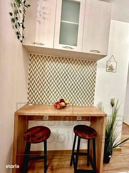 Duplex cu 5 camere cu Canalizare în Băneasa