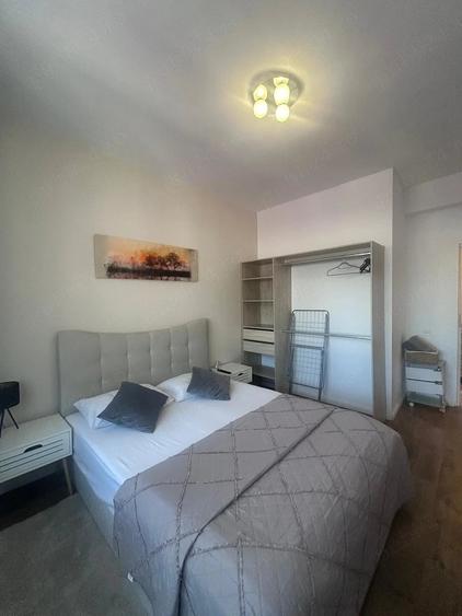 Apartament cu 2 camere semidecomandat în Florești