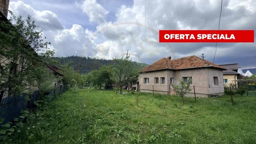 Casă cu 2 camere cu Teren 831 Mp în Central