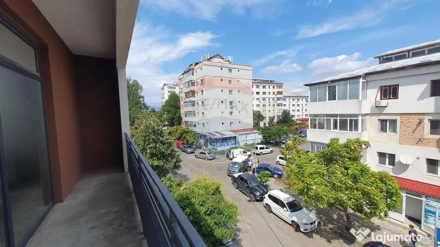 Spațiu comercial, de 91 mp, în Central