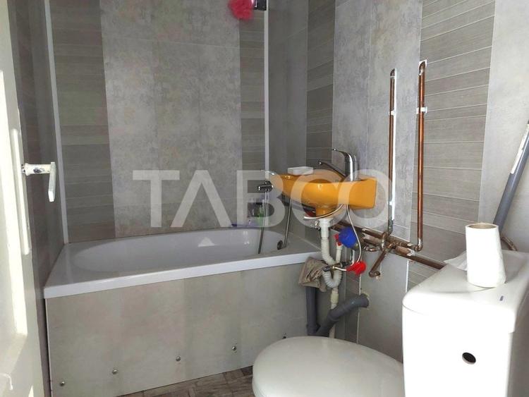 Apartament cu 2 camere nedecomandat, mobilat în Cisnădie