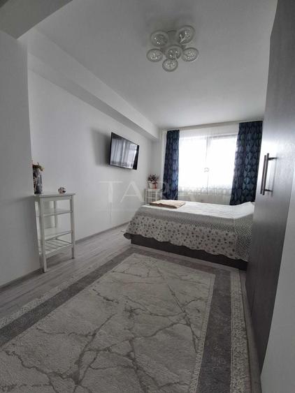 Apartament cu 2 camere semidecomandat, mobilat în Florești