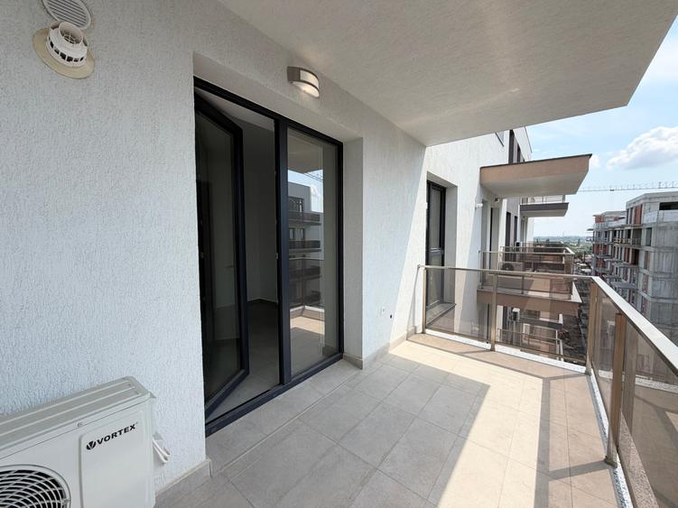 Apartament cu 2 camere decomandat în Theodor Pallady