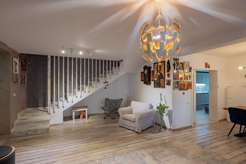 Duplex cu 5 camere cu Canalizare în Cumpăna