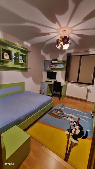 Casă cu 5 camere cu Teren 1030 Mp în Bârnova