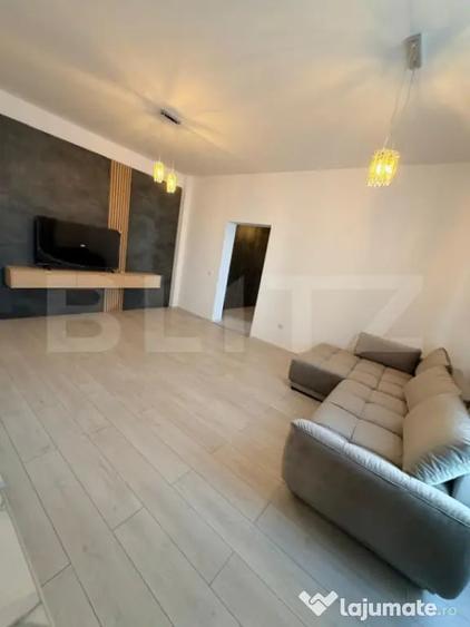 Apartament cu 3 camere decomandat în Tărlungeni
