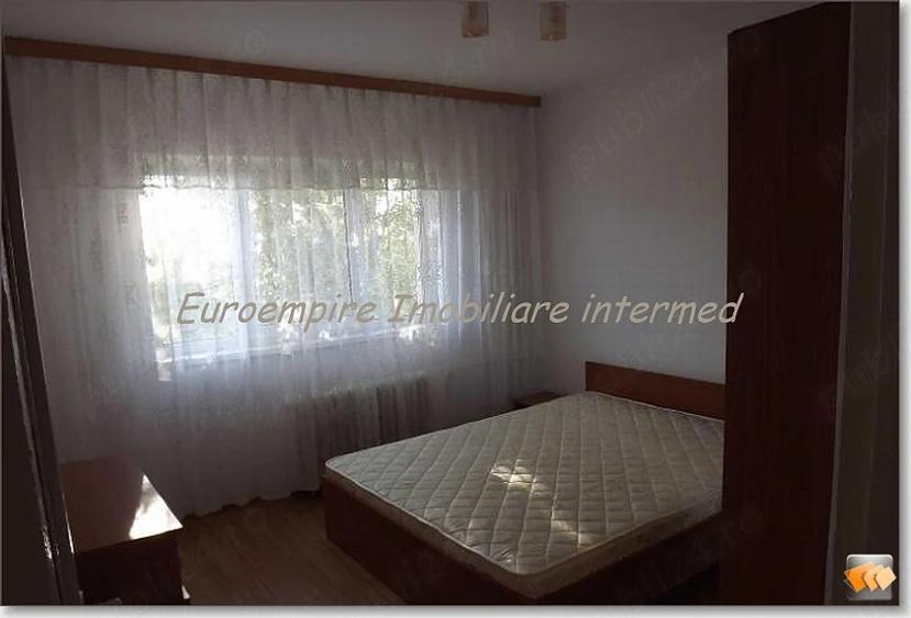 Apartament cu 2 camere decomandat, mobilat în Dacia
