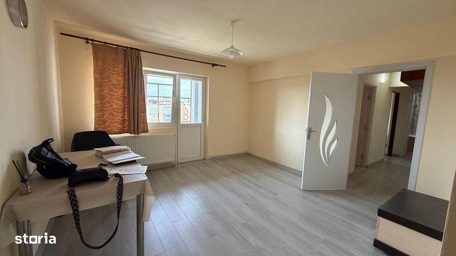 Apartament cu 3 camere decomandat în Ultracentral