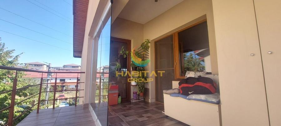 Apartament cu 3 camere decomandat, mobilat în Berceni