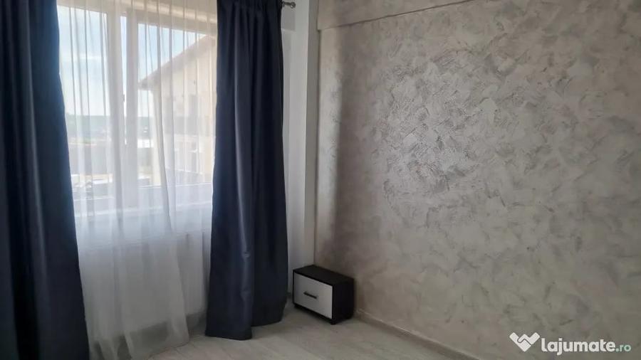 Vand apartament 2 camere central - 6