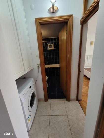 Apartament cu 3 camere decomandat în Bere