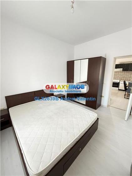 Apartament cu 3 camere semidecomandat, mobilat în Berceni