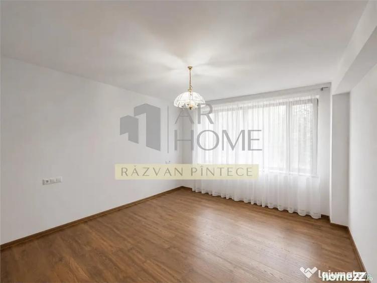 Casă cu 4 camere cu Teren 783 Mp în Cornu