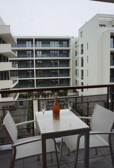 Apartament cu 3 camere decomandat, mobilat în Herăstrău