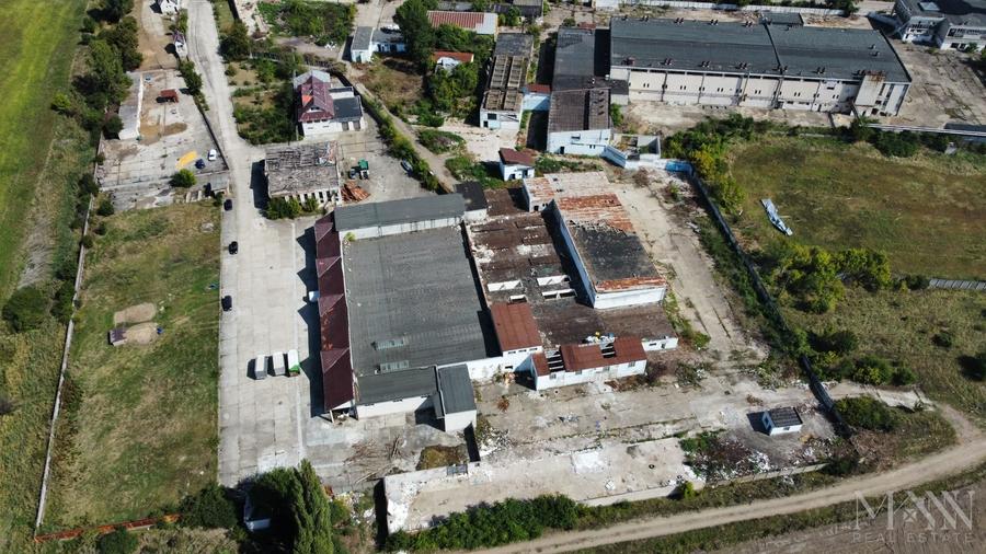 Spațiu industrial, de 3,500 mp, în Exterior Vest