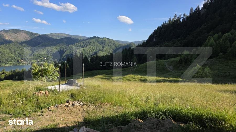 Teren intravilan, de vanzare, 20 ari, zona Colibita