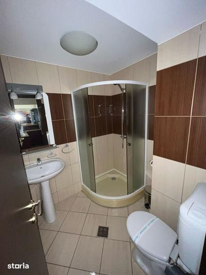 Apartament cu 4 camere în Central
