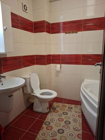 Apartament cu 2 camere semidecomandat în Chiajna