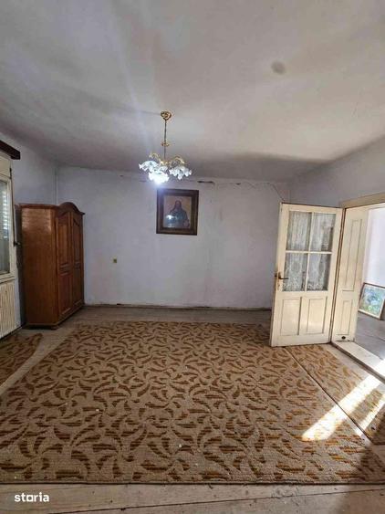 Casă cu 3 camere cu Teren 633 Mp în Grădiște