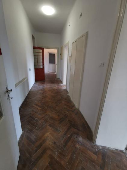 Apartament cu 4 camere circular în Ultracentral