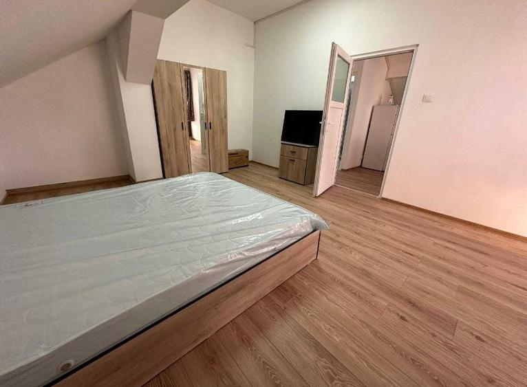 Apartament in centru de inchiriat - 8