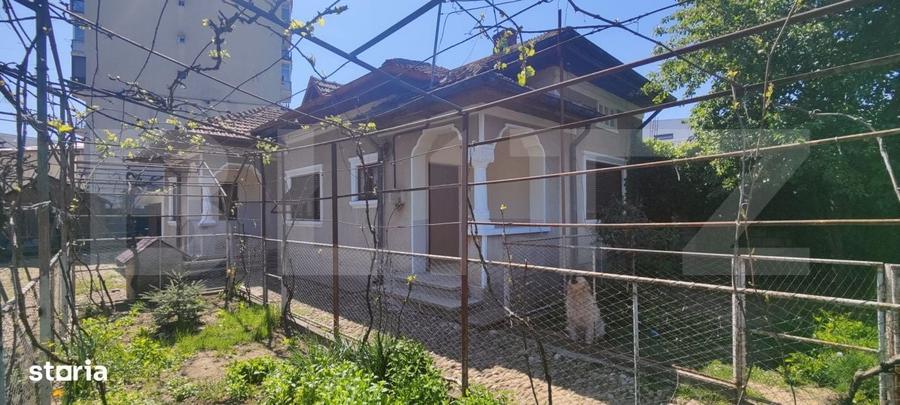 Casă cu 4 camere cu Teren 818 Mp în Central