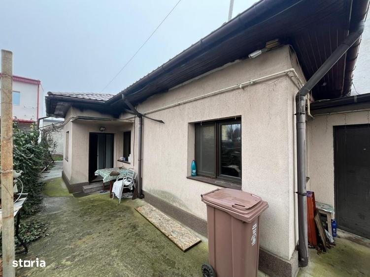 Casă cu 4 camere în Chitila
