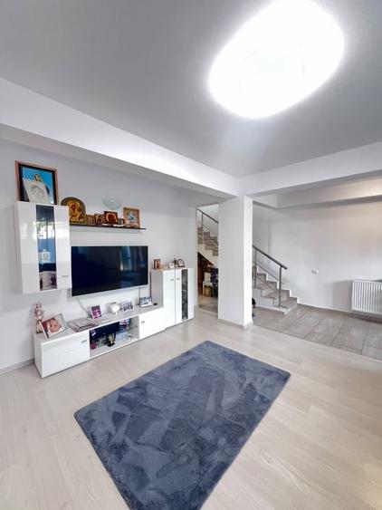 Casă cu 3 camere cu Teren 100 Mp în Bragadiru