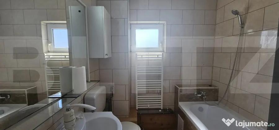 Apartament cu 3 camere decomandat în Semicentral
