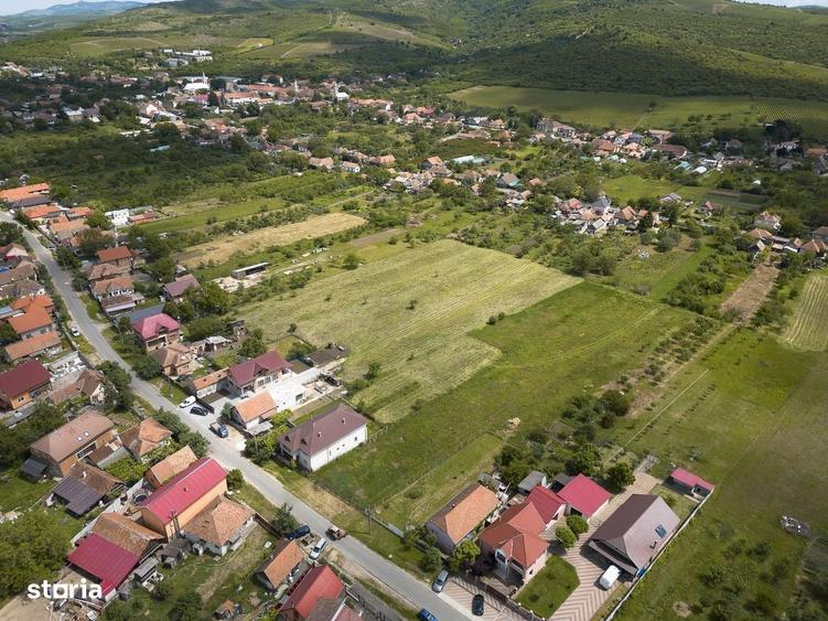 Spațiu comercial, în Ghioroc