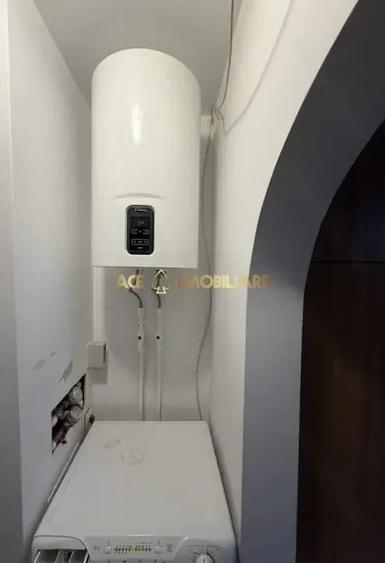 Apartament cu 2 camere decomandat, mobilat în Brâncoveanu