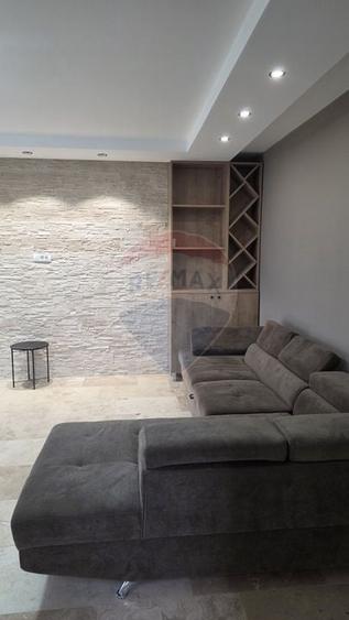 Duplex cu 5 camere cu Teren 250 Mp în Clinceni