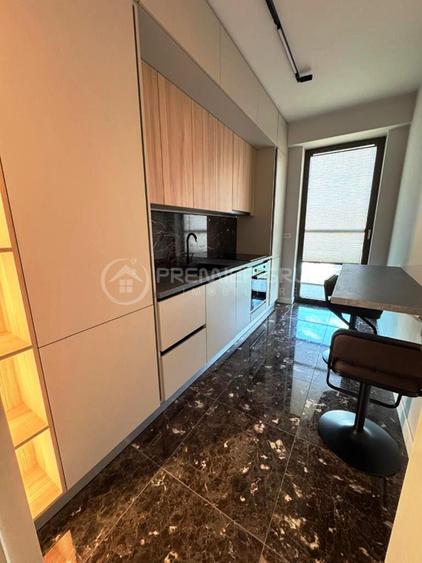 Apartament cu 2 camere decomandat, mobilat în Central