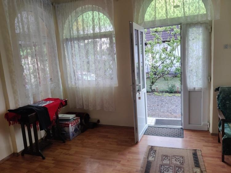 Casă individuală cu 3 camere cu Teren 1850 Mp în Suseni