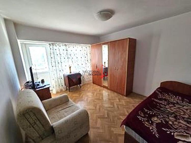 Garsonieră decomandată în Fundeni