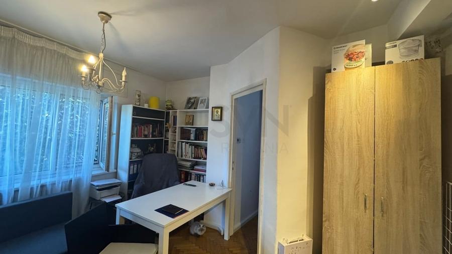 Apartament cu 2 camere semidecomandat în Cișmigiu