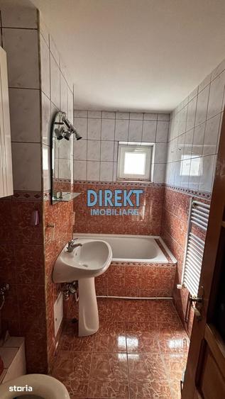 Apartament cu 2 camere semidecomandat în Independenței