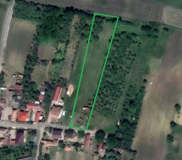 Casă cu 4 camere cu Teren 29 Mp în Crișeni