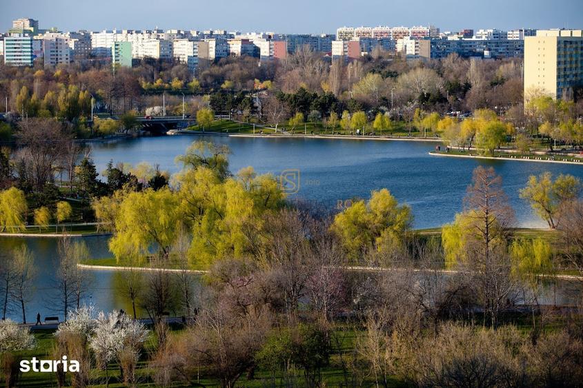 Teren de 10985 mp, în Văcăresti