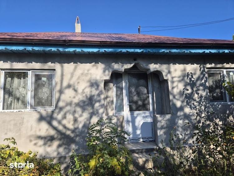 Casă cu 4 camere cu Teren 70 Mp în Colceag