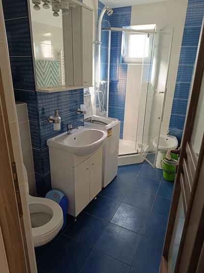 Apartament cu 2 camere decomandat în Decebal
