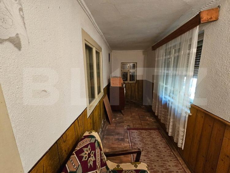 Casă individuală cu 5 camere cu Canalizare în Cugir